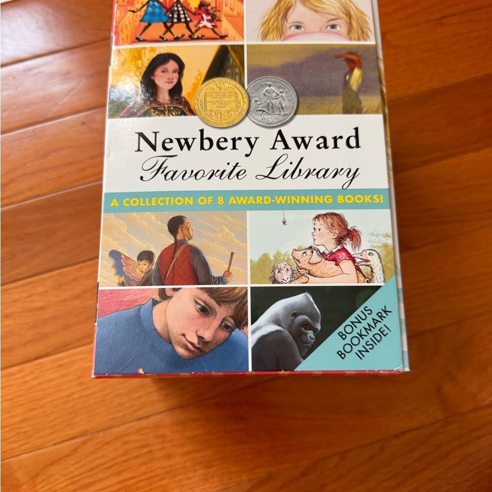 Favorite Library: A Collection of 8 Award-Winning Books - Book Set